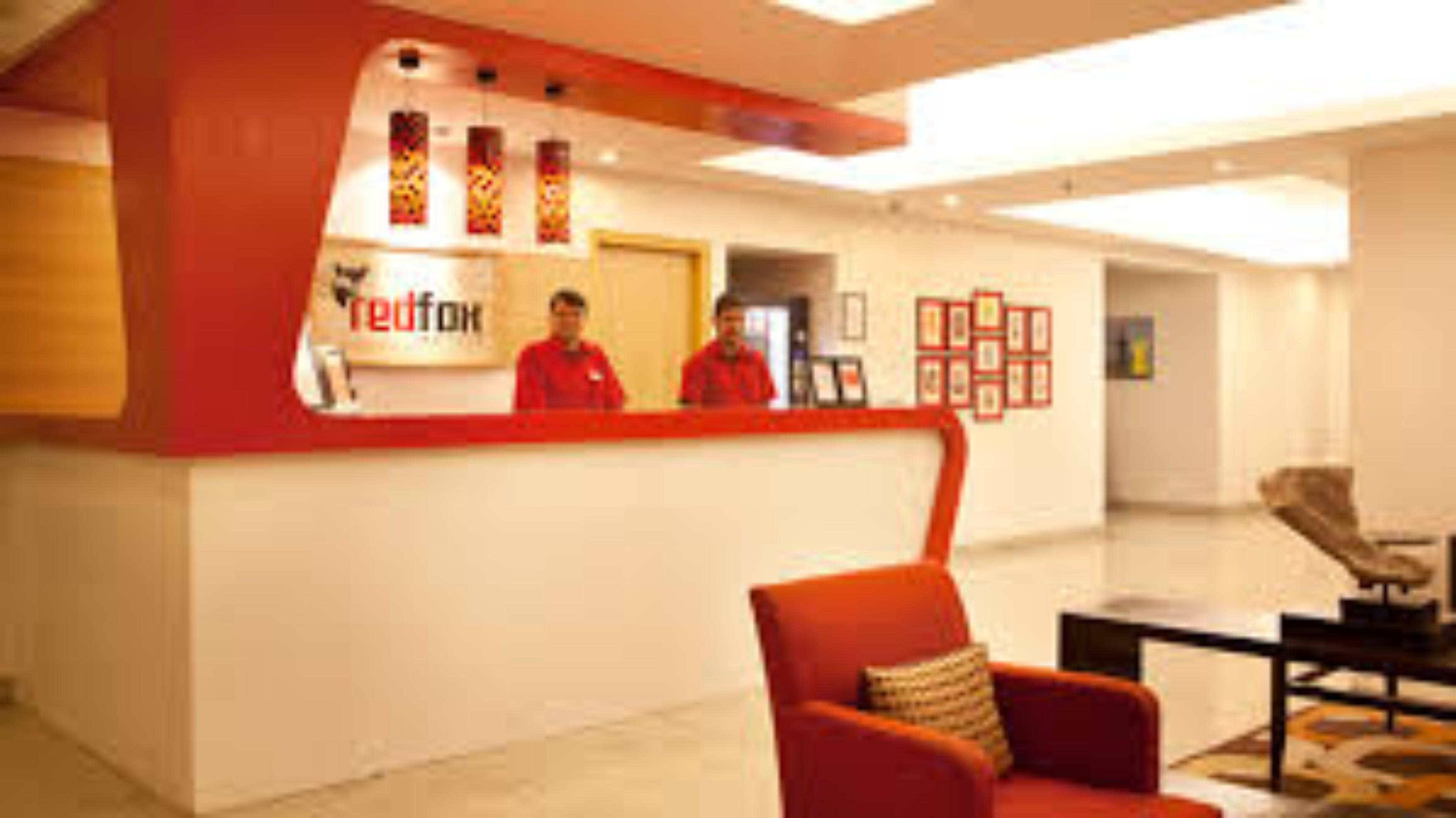Red Fox Hotel, Chandīgarh Eksteriør billede