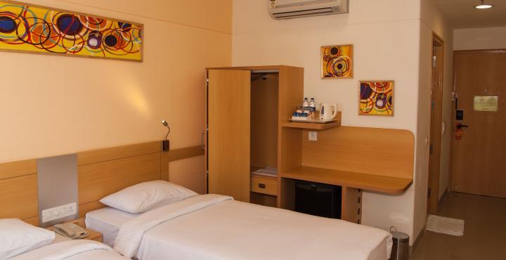 Red Fox Hotel, Chandīgarh Eksteriør billede