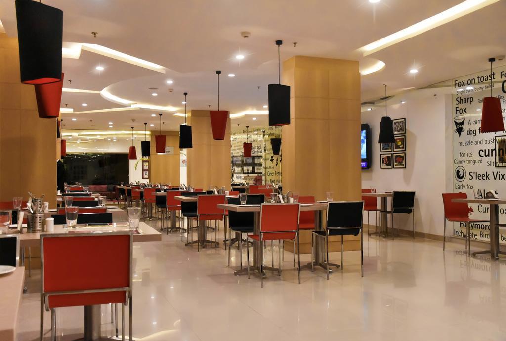 Red Fox Hotel, Chandīgarh Eksteriør billede